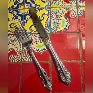Wallace Silver Antique Baroque Stainless Dinner Knife & Fork NWOT Vintage '84-90